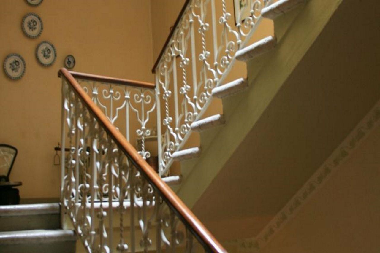 מאלצ'סינה Hotel Modena Old Town מראה חיצוני תמונה